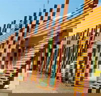 Drouin Motel - Click Find