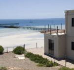 Cliff House Beachfront Villas - Click Find
