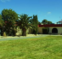 Charlton Motel - Victoria - Click Find