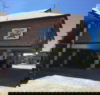 The Mullum Motel - Click Find