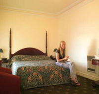 Lucas Hotel - Click Find