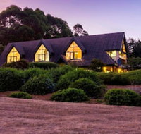 Ocean Vines Retreat - Click Find