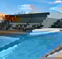 Aaok Moondarra Accommodation Village - DBD