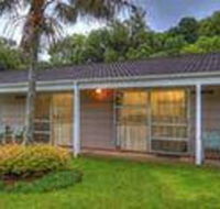 Daydreamer Holiday Apartments - Click Find