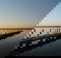 Waterfront Retreat at Wattle Point - Bet 4u