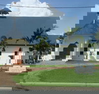 Kurrmine Beach Motel - Click Find
