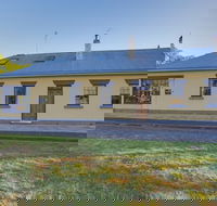 White's Corner - Click Find