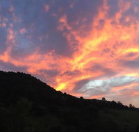 Heggys Cottage - Click Find