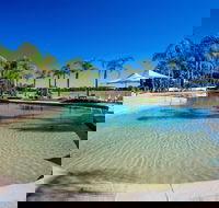 Discovery Parks  Lake Hume Victoria - Click Find