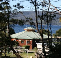 Snug Beach Cabin And Caravan Park - DBD