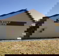 Outback Quarters - Click Find