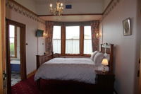 Jensens Bed  Breakfast