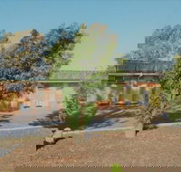 Junee Motor Inn - Click Find