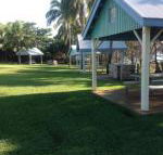 Tannum Sands Hotel / Motel - Click Find
