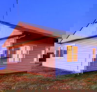 Arthur River Spa Cottage - Click Find