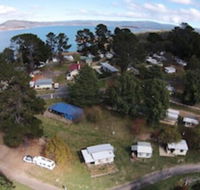 Rainbow Pines Tourist Caravan Park - Click Find