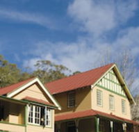 Yarrangobilly Caves House - Click Find