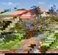 Loloma Bed and Breakfast - Bet 4u