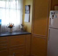 Alvie Cottage - Click Find