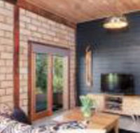 Falls River Luxury Accommodation - Click Find