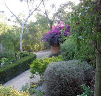 Eltham South Lodge - Bet 4u