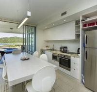 1 Bright Point Apartment 1502 - Bet 4u