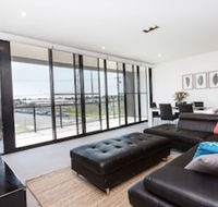 4 Bedroom Executive Apartment in the CBD - Bet 4u
