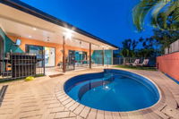 Seaside Hideaway - Hideaway Bay