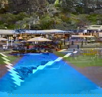 Eqeleni Byron Hinterland Retreat - Click Find