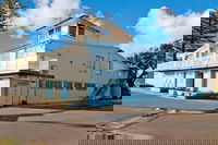 Elwood Seaside 2 Bed Retreat