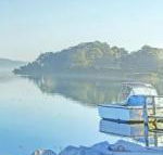 The Boathouse a 3 Bedroom House - Click Find