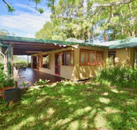 Wyndella Retreat - Click Find