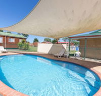 Holbrook Motor Village - Click Find