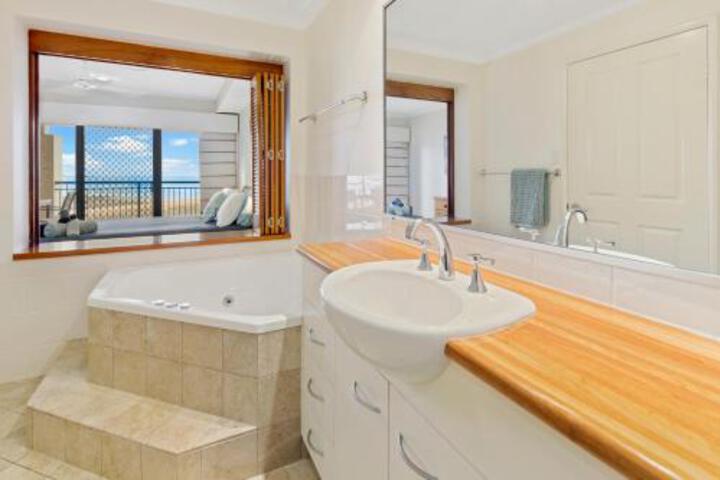 Mackay QLD Click Find