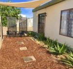 Cute Private Studio Flat with AIRCON - Click Find