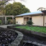 Romantic Getaway with Spa  Wifi Pet Friendly