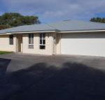 Towncrackers Guest house - Click Find
