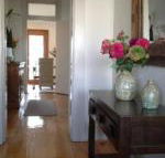 Book Keepers Cottage - Click Find
