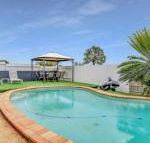 1 33 Tingira Close Rainbow Beach Gorgeous ocean views swimming pool air conditioning - Click Find