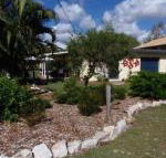 The Red Piranha Rainbow Beach Close to everything air con  pet friendly - Click Find