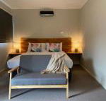 Railway Hotel Queenstown - Click Find