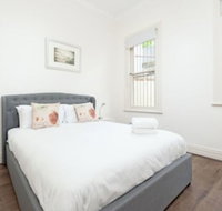 Stunning Sydney Home 7 - Lawyer Find