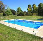 Sarnia period home in garden oasis with pool - Bet 4u