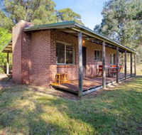 Braeside Cabin Three Parsonsia - Click Find