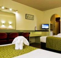 Classic Twin bed Room 1 in Oakleigh - Bet 4u