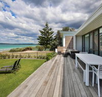 Azure Absolute Beachfront Pet Friendly - Bet 4u