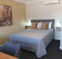 Cornwall House Accommodation - Click Find