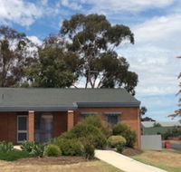 Dunolly Broadway BB - Click Find