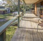 Centre Street 10 Lake Tabourie - Click Find