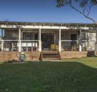 Lockhart Ave 76 - Click Find